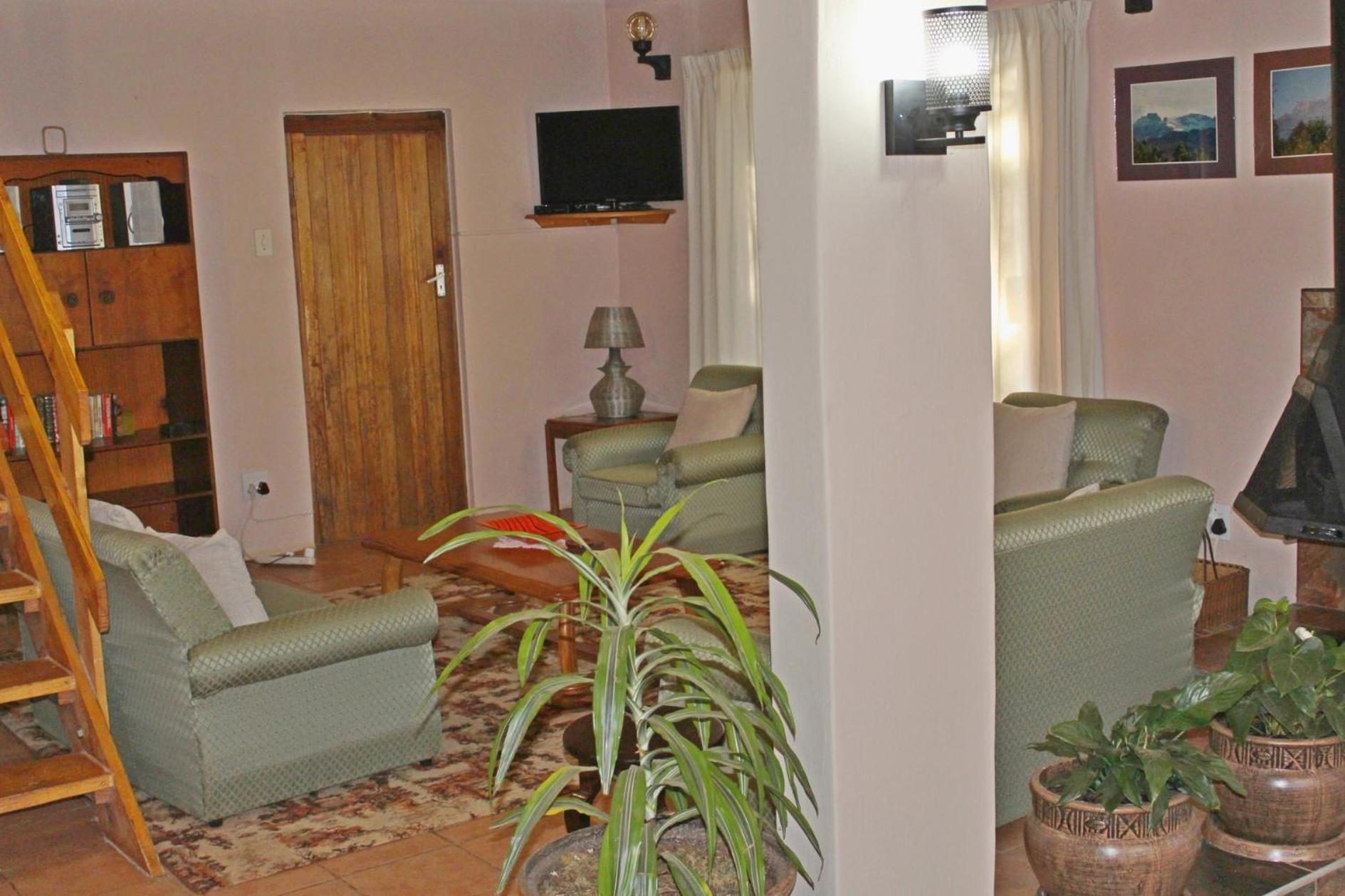 Treks, Trips And Trails Villa Champagne Valley Exterior photo
